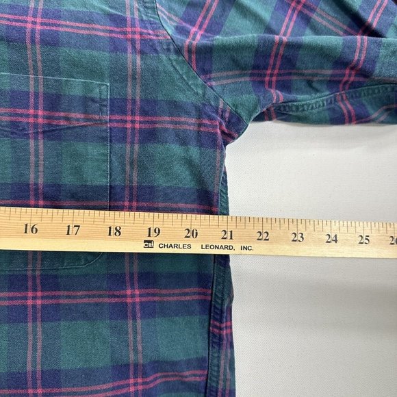 Vintage L.L. Bean Mens Shirt Adult 15.5 / 32 Button Down Plaid Green Made In USA - Picture 9 of 9
